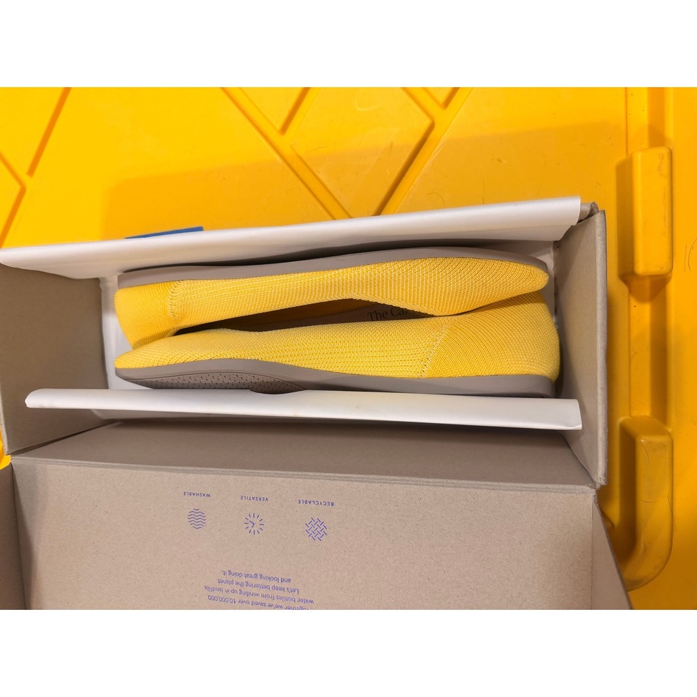 Rothys The Point Sunshine Yellow Pointed Toe Flats 002-210 Womens Size 9 - Picture 2 of 5